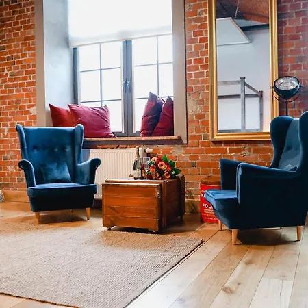 Loft Nad Szpularnia جيراردوف